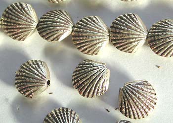 - wholesale quality fine sterling silver jewelry and Bali silver beads, findings. -wholesale jewelry products to the trade, latest trendy jewelry and accessories. Thousand of wholesale products and creative giftware assortments include jewelry, jewelry sterling silver, making supply and jewelry finds, such as gemstone beads, silver beads, earring, ring, toe ring, pendant, charm,&nbsp;  wholesale jewelry products and fashion accessory hangbags, purses, hair ornaments. 