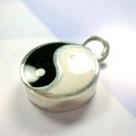 white gold pendant, wholesale distributor of fashion jewelry white gold pendant, wholesale distributor of fashion jewelry