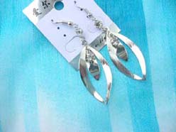 Olive shape silver plated rhinestone earring