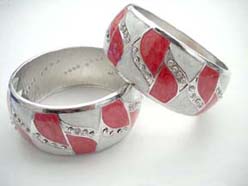 Marble white and red enamel rhinestone bangle 