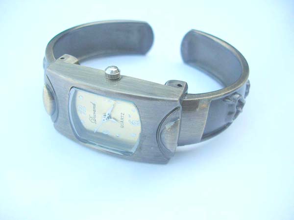 bangle-watches-41