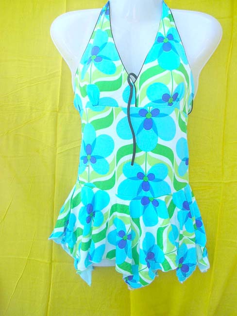 one-piece-beachwear-04swimming-suits