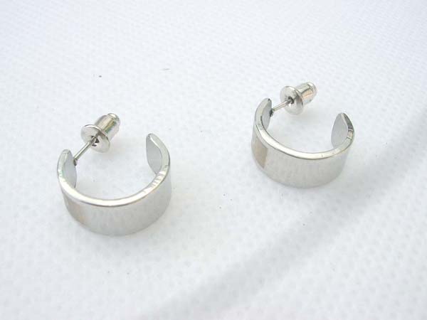 stainless-steel-earrings-004m