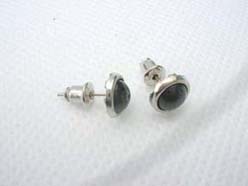 Stainless steel black onyx studs earring