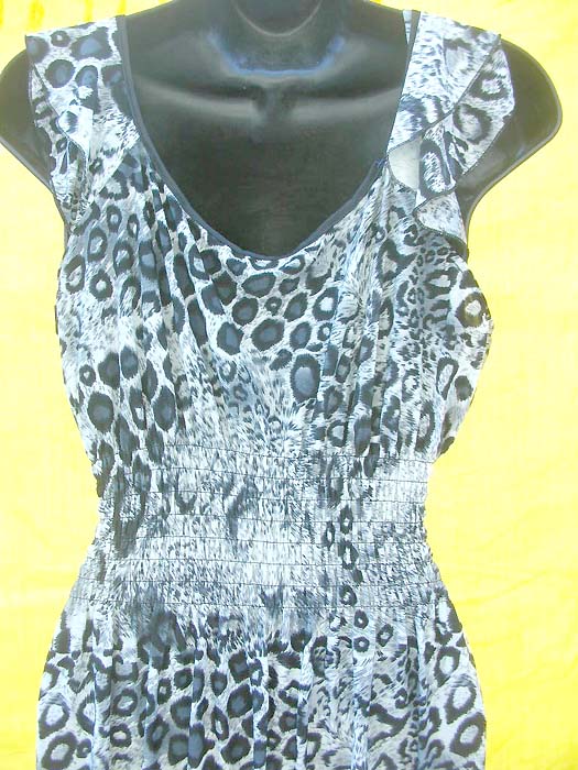 sleeveless-animal-print-dressm