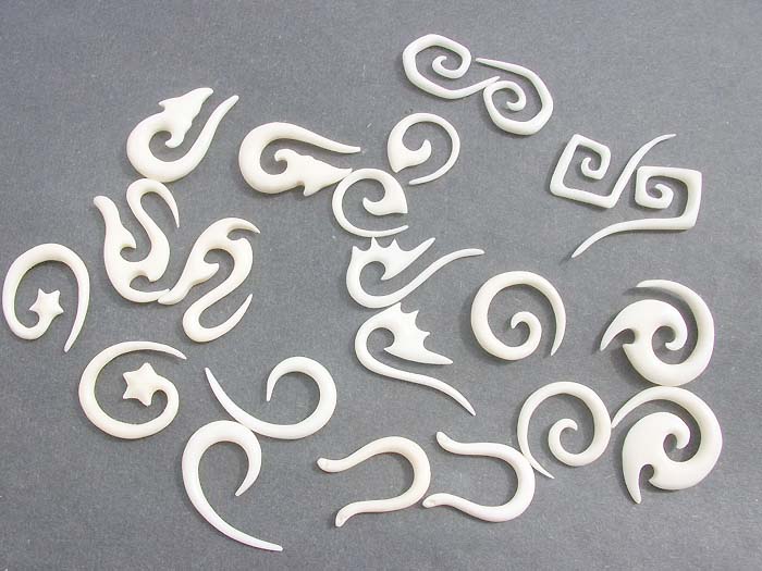 tribal-bone-earring-ass2m