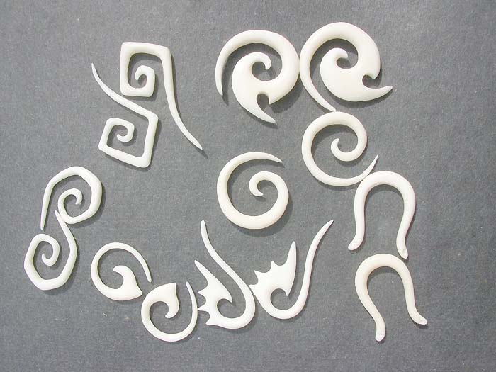 tribal-bone-earring-ass3m