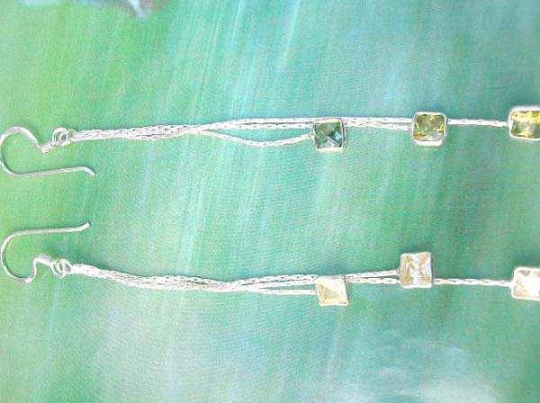 925 sterling silver earring with long chain square clear cz, made in Thailand