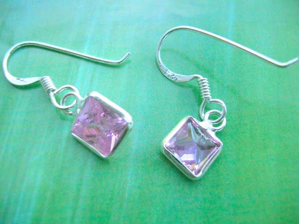 Pinky quartz cz, Stamped 925 sterling silver earring, Made in Thailand