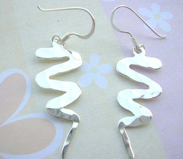 Nugget electronic, Stamped 925 sterling silver earring, Made in Thailand