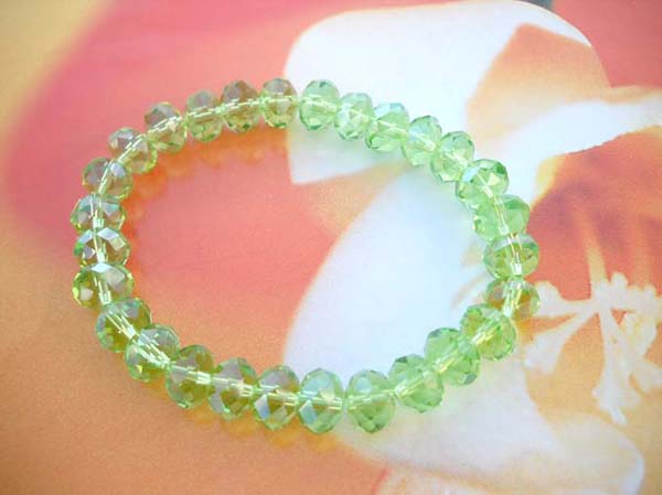 Acrylic rhinestone light green beaded stretchy bracelet, jewelry wholesale