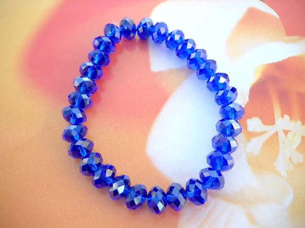 Acrylic rhinestone blue beaded stretchy bracelet, wholesale bulk items