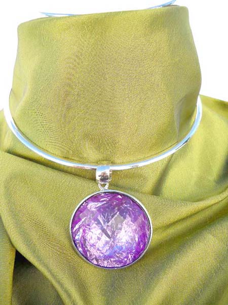 Rainbow purple glass bead fashion neck cuff