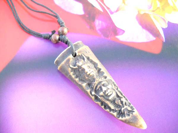 Multi string fashion native pattern resin necklace
