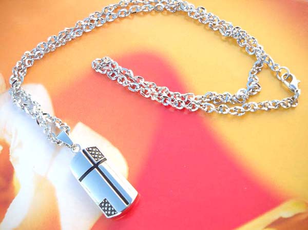 stainless steel fashion men's rectangular funky design necklace