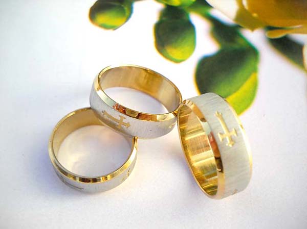 Two tone color plated cross fashion ring