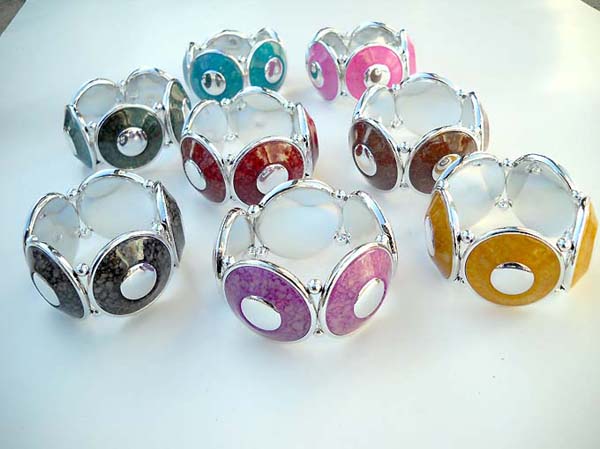 Shiny enlarge round bead bracelet
