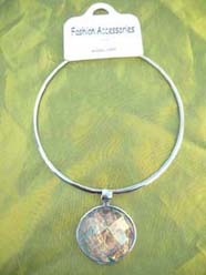 Imitation brown diamond pendant neck cuff 