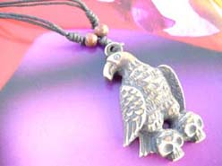 Multi string fashion eagle step on skull head resin necklace 