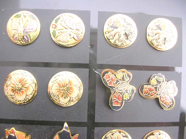 fashion-studs-earring-gold-tone-1l