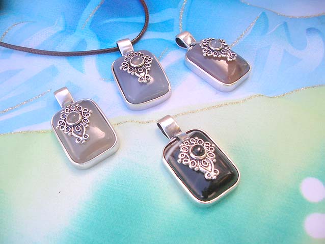 gemstone-pendant-necklace-016
