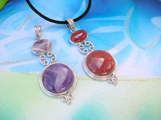 gemstone-pendant-necklace-021