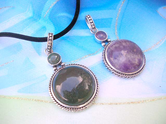 gemstone-pendant-necklace-025
