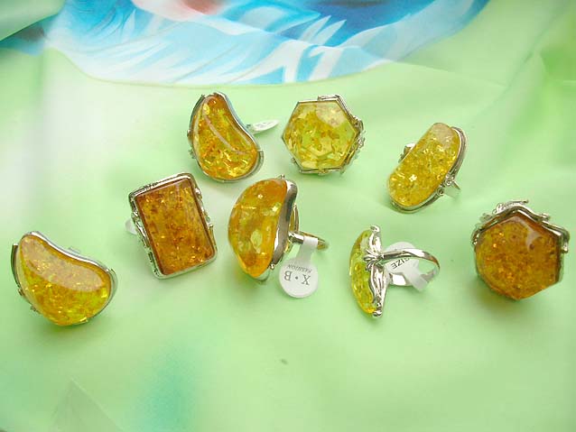 imitation-amber-rings-001
