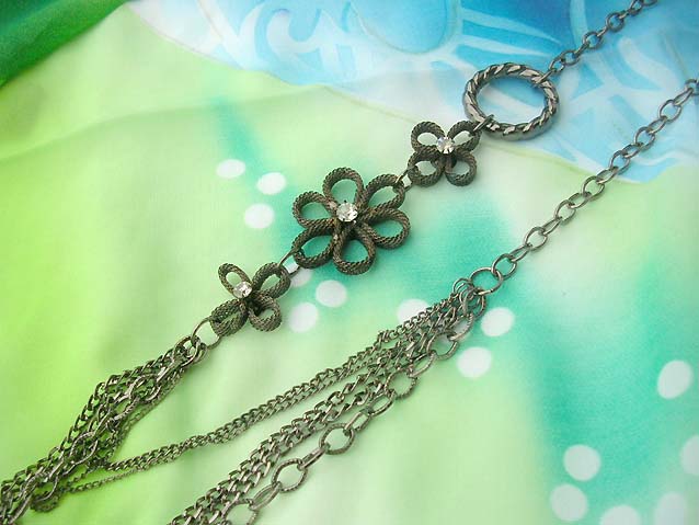 long-necklaces-07black-m