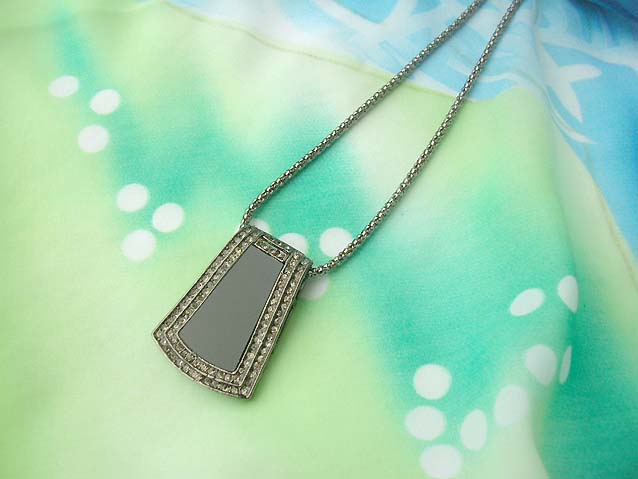 long-necklaces-09black-m