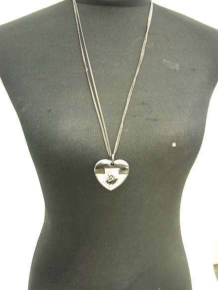 long-necklaces-10black