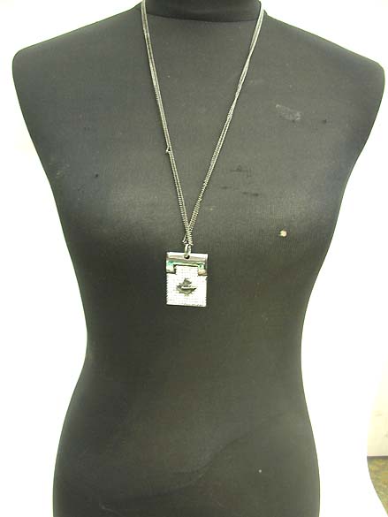 long-necklaces-12black