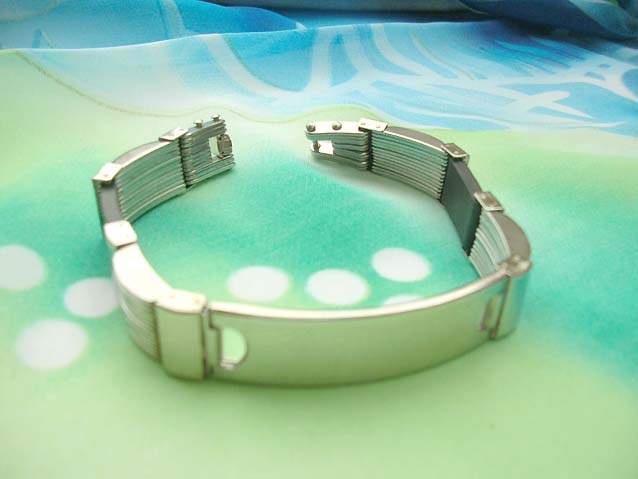 stainless-steel-bracelet-003organic-jewellery