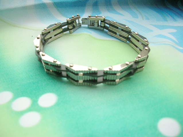 stainless-steel-bracelet-006organic-jewellery