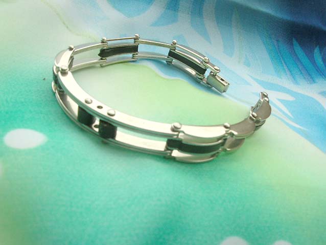 stainless-steel-bracelet-012organic-jewellery