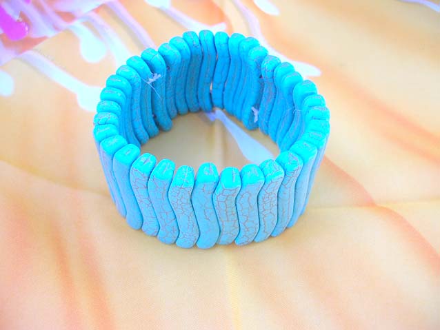 turquoise-gemstone-bracelet-003