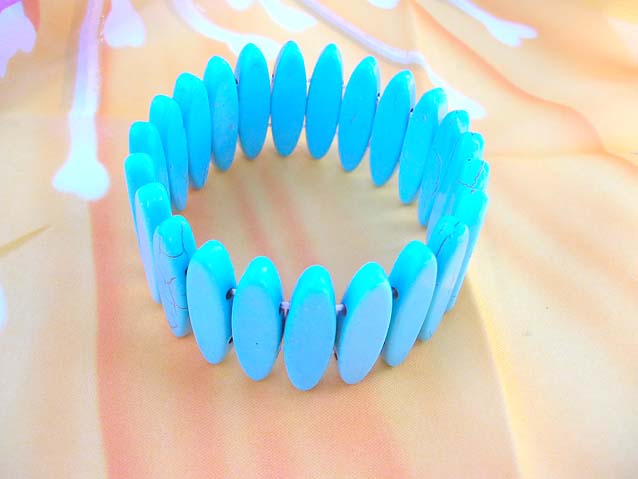 turquoise-gemstone-bracelet-004