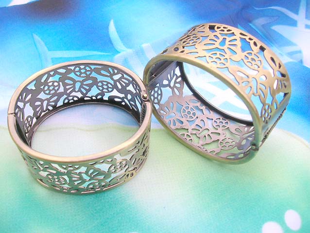 vintage-style-bangles-010