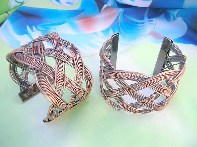 vintage-style-bangles-012
