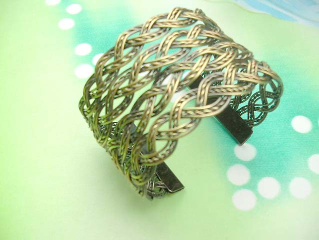 vintage-style-bangles-016