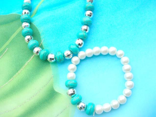 beaded-jewelry-set001closedup1