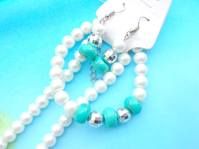 beaded-jewelry-set010closedup2
