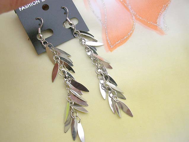 cheap-jewelry-dangle-charm-earring024