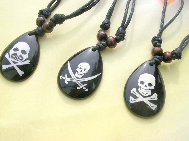 fashion-necklace-002closeup