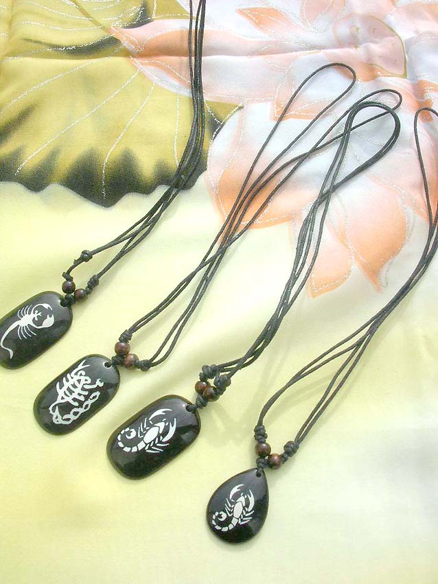 fashion-necklace-003