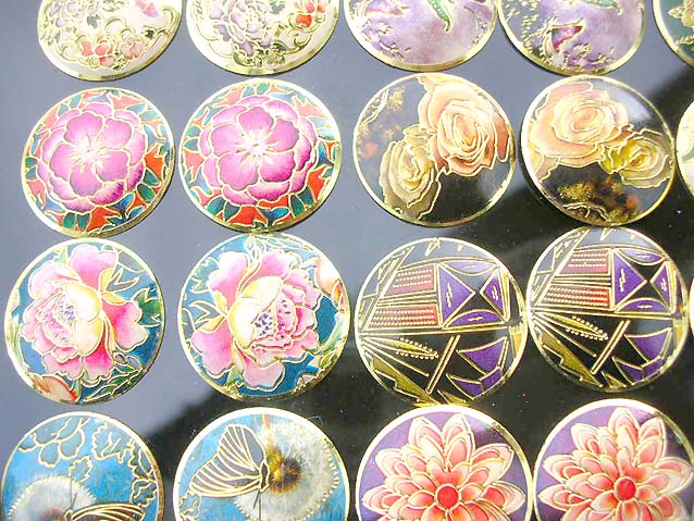 fashion-studs-earring-gold-tone-4e