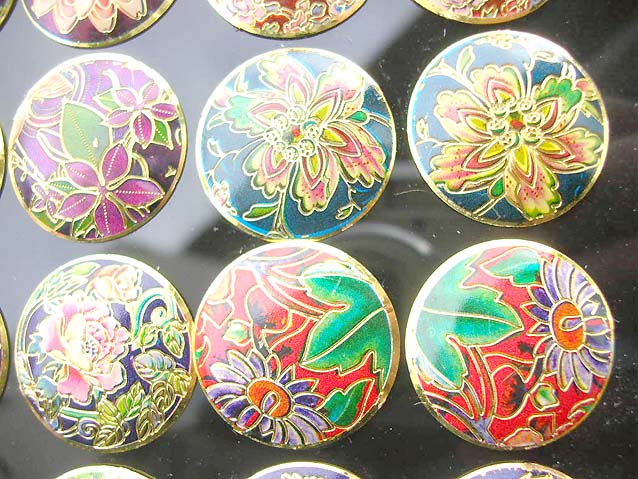 fashion-studs-earring-gold-tone-4f