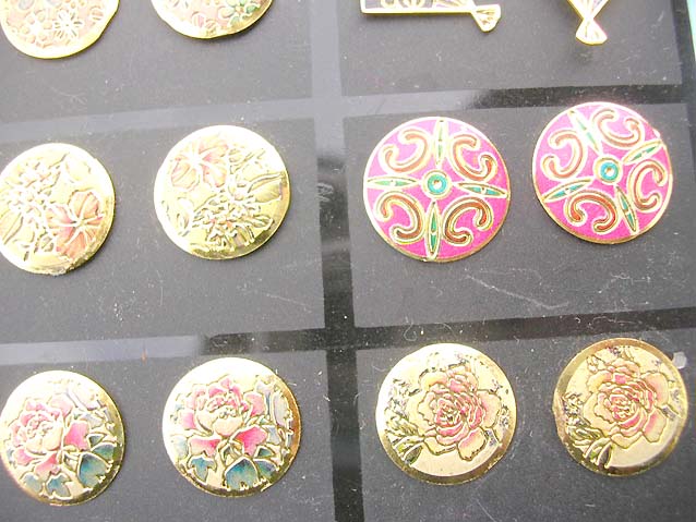 fashion-studs-earring-gold-tone-5e