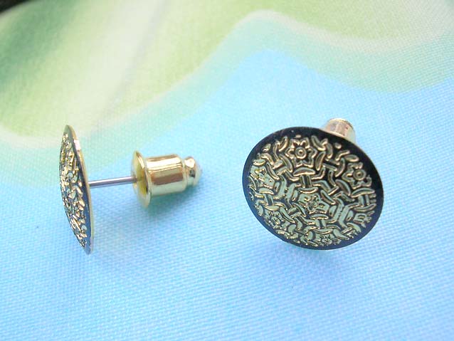 fashion-studs-earring-gold-tone-6a