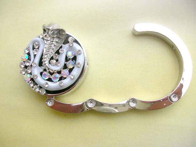 folding-bag-hook-handbag-hanger-002